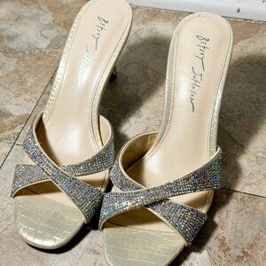 Betsy Johnson SB-Kora Rhinestone Open Toed Sandal Glass Heels Womens Size 7.5M